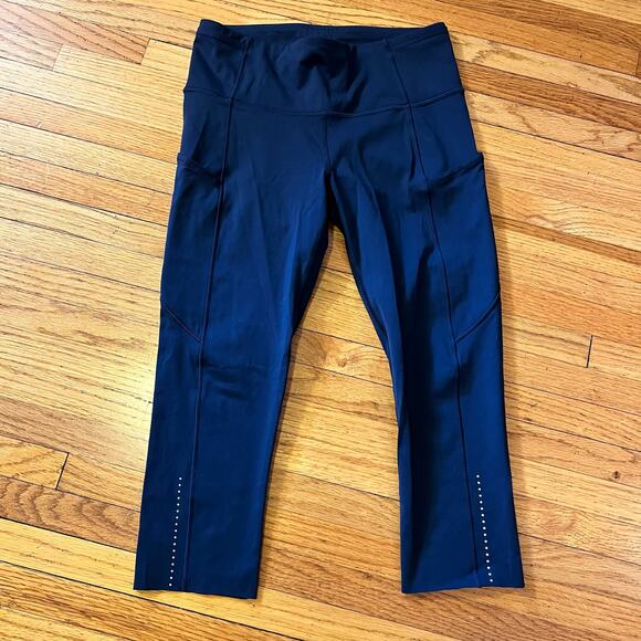 Lululemon Leggings Womens 6 Fast Free Crop Blue Nulux W6AS5S Pockets - Picture 1 of 11